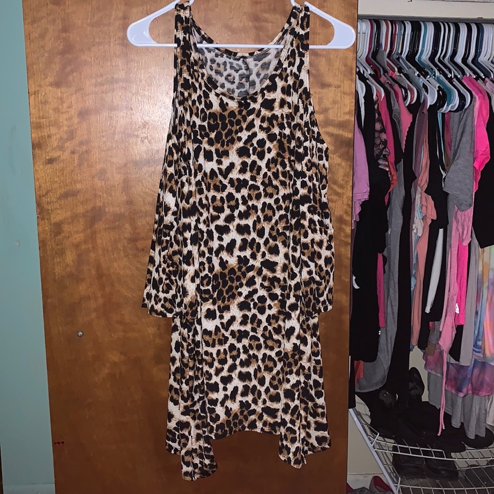 Leopard cold shoulder top